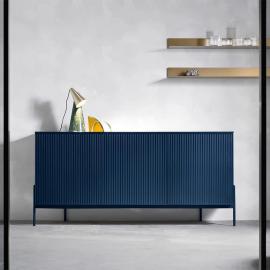 Belt, Sideboard