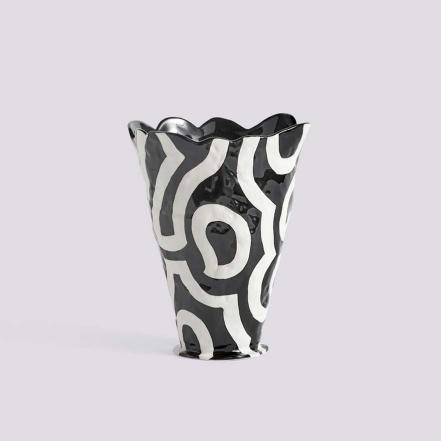 Jessica Hans, Shadow Vase, Black & White