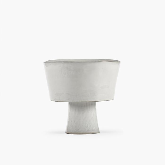 La Mere Dinnerware, High Bowl on Foot, Off-White